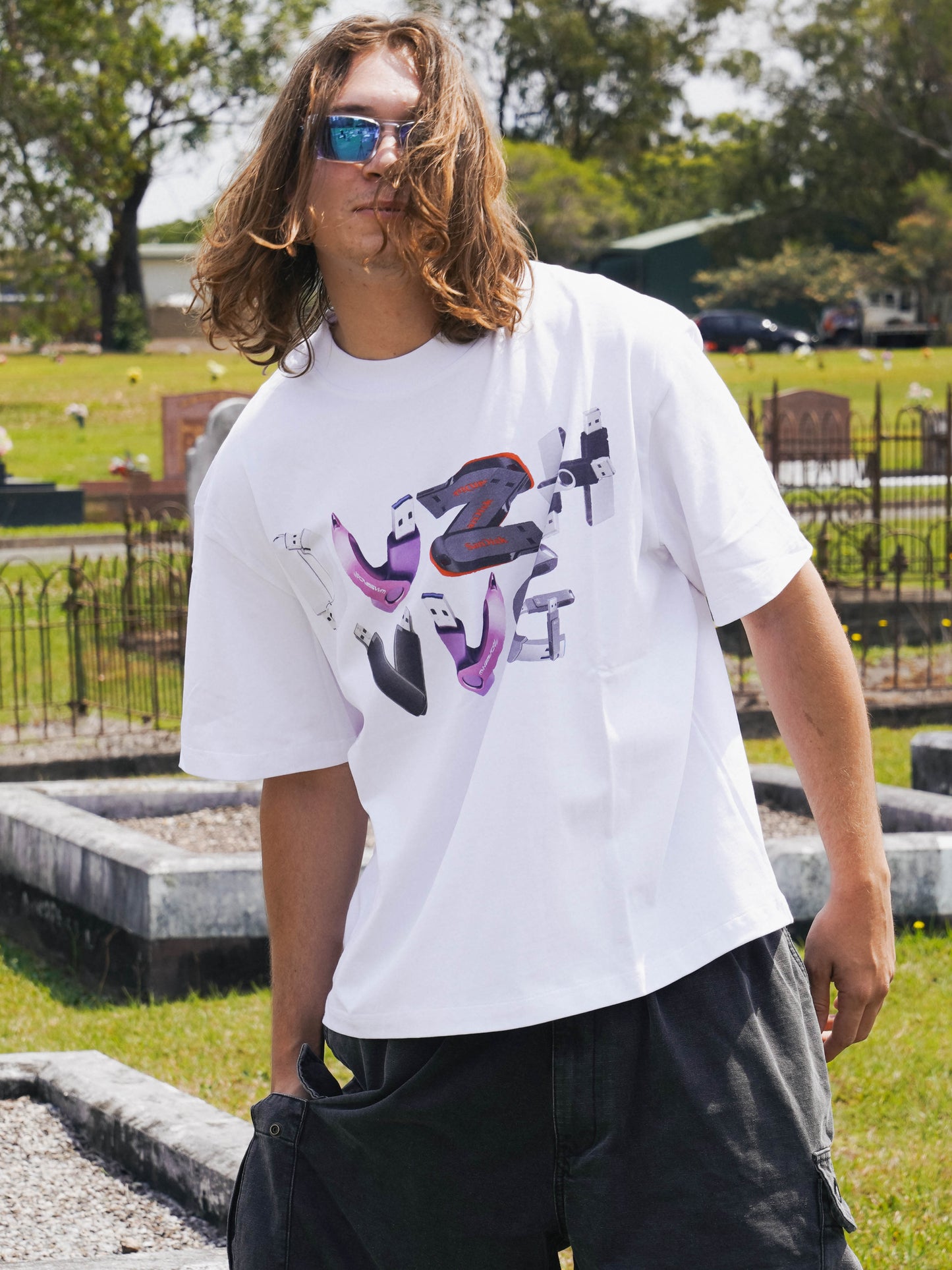 WHITE USB SPELL OUT TEE