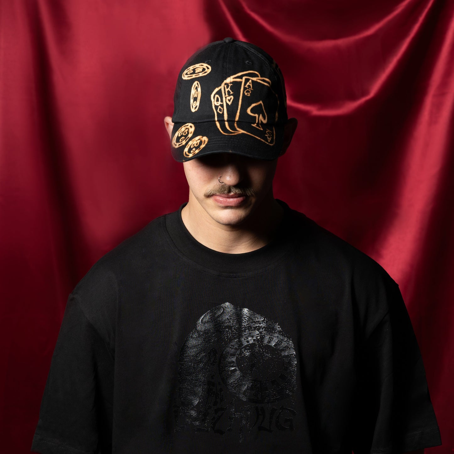 BLACK ROULETTE HAT