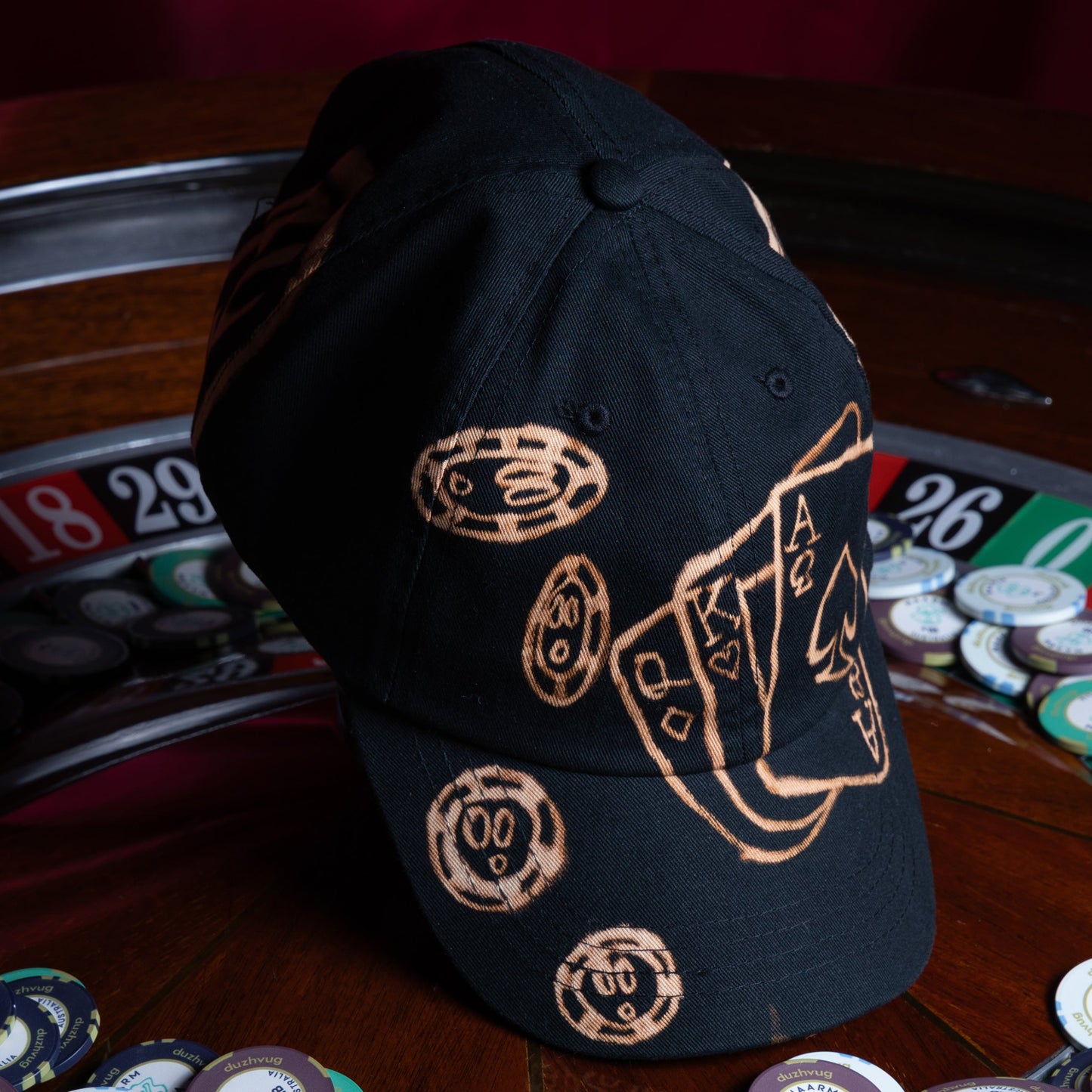 BLACK ROULETTE HAT